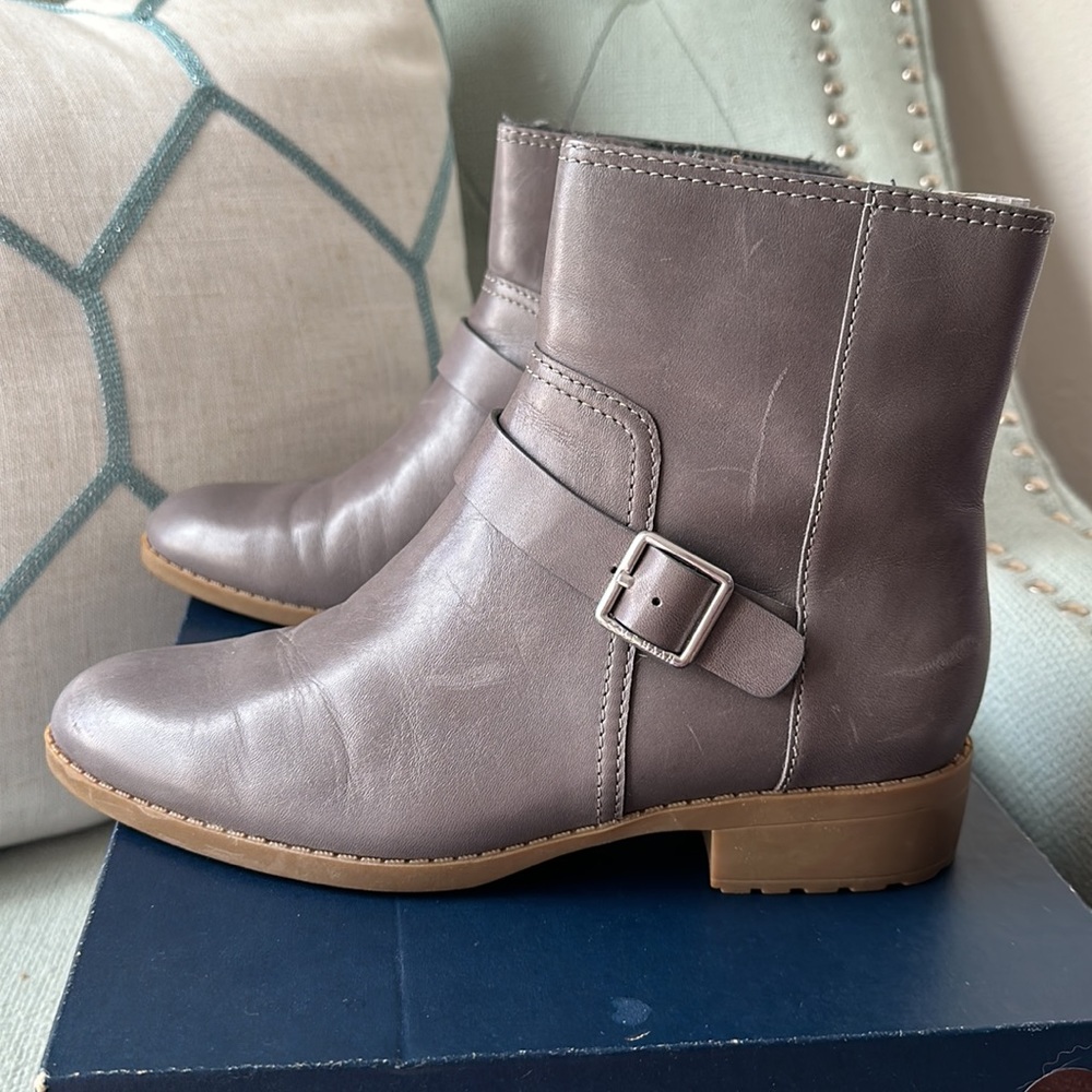 Cole Haan Weatherproof Stormcloud Grey Huntley Booties - Picture 5 of 14